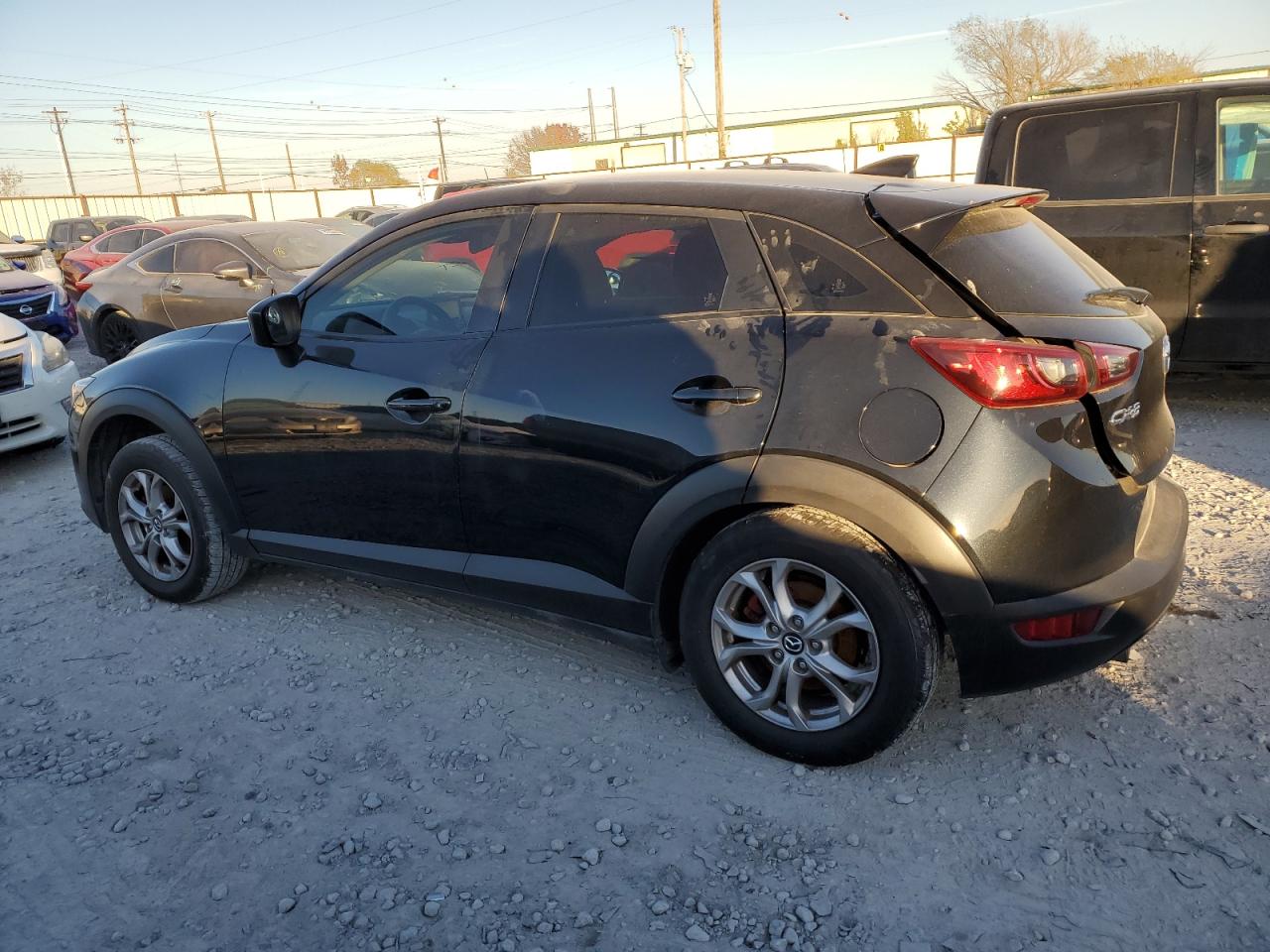 Изображение 2 Mazda Cx-3 Sport 2018 с VIN JM1DKDB72J0316658