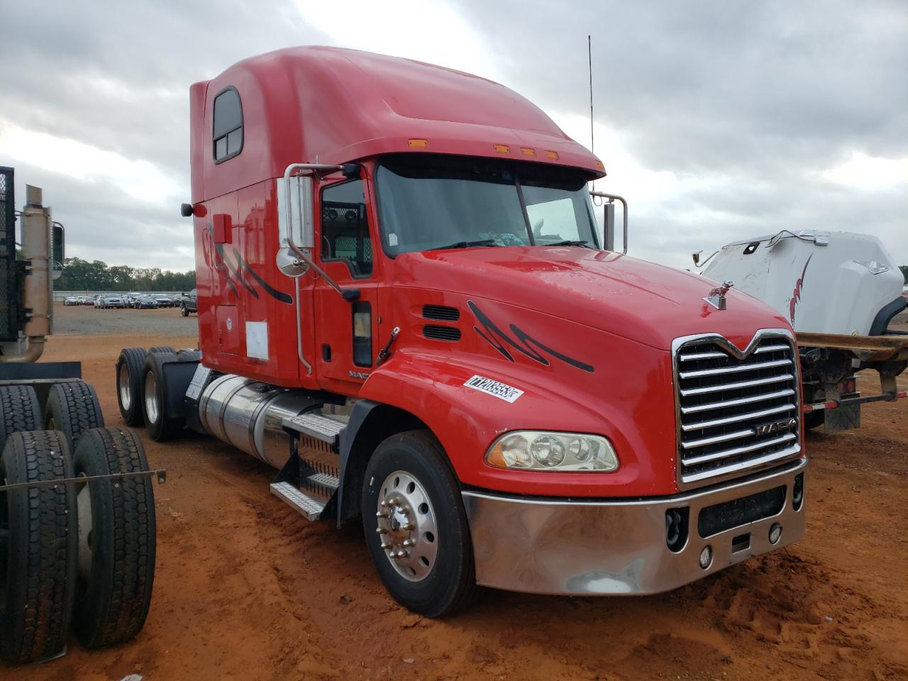 Изображение 1 2011 MACK 600 CXU600 2011 с VIN 1M1AW07Y6BM014849