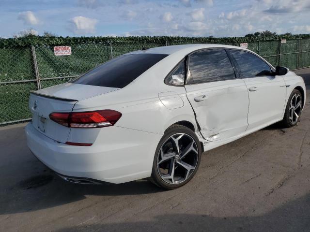Obraz 3 z 2020 VOLKSWAGEN PASSAT R-LINE 2020 z VIN 1VWMA7A35LC021975