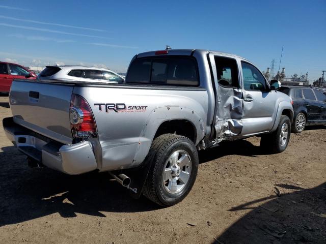 Obraz 3 z 2015 TOYOTA TACOMA DOUBLE CAB 2015 z VIN 3TMLU4EN3FM189326