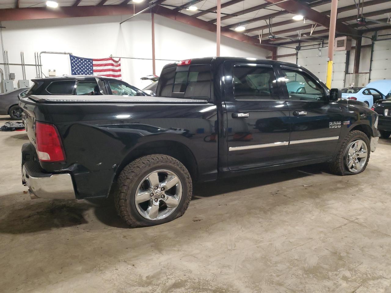 Image 3 of 2015 RAM 1500 SLT 2015 with VIN 3C6RR7LT3FG595272