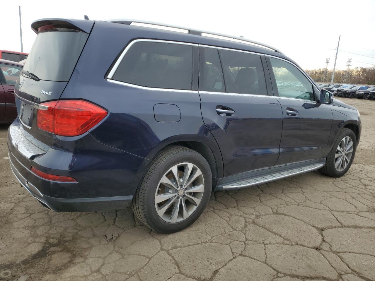 Image 3 of 2015 MERCEDES-BENZ GL 450 4MATIC 2015 with VIN 4JGDF6EE8FA501546