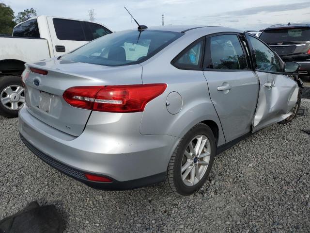 Image 3 of 2017 FORD FOCUS SE 2017 with VIN 1FADP3F27HL216905