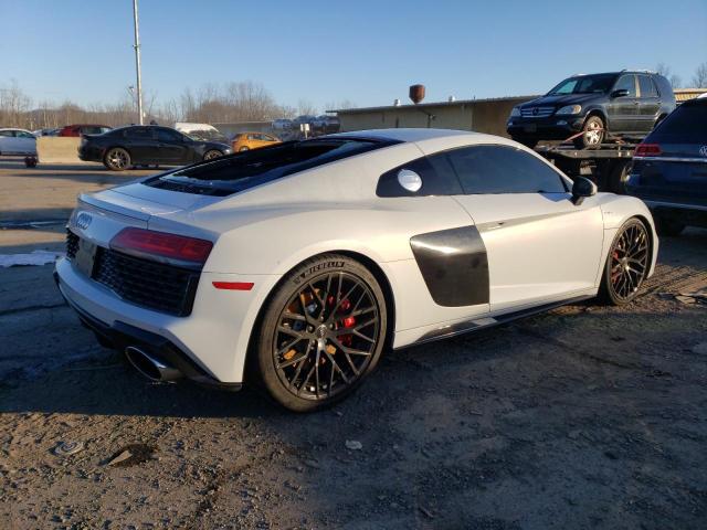 Изображение 3 2020 AUDI R8  2020 с VIN WUAEEAFX6L7901549