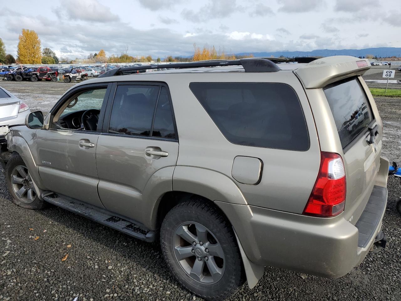 Image 2 of 2007 TOYOTA 4RUNNER LIMITED 2007 with VIN JTEZT17R570028360