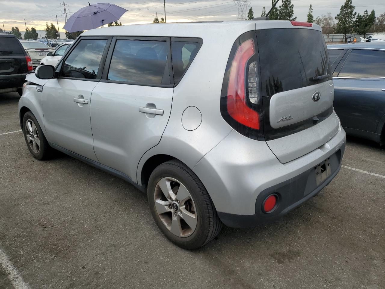 Obraz 2 z 2019 KIA SOUL  2019 z VIN KNDJN2A23K7699085