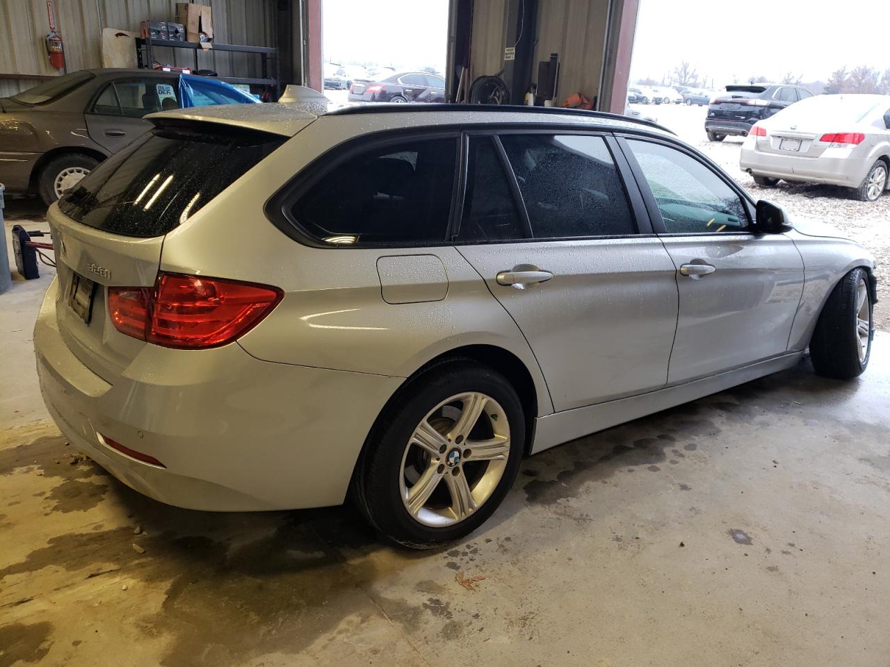 Obraz 3 z 2014 BMW 328 XI 2014 z VIN WBA3G7C57EF186193