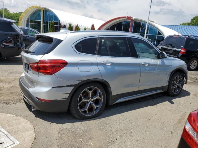 Obraz 3 z 2019 BMW X1 XDRIVE28I 2019 z VIN WBXHT3C59K3H36185