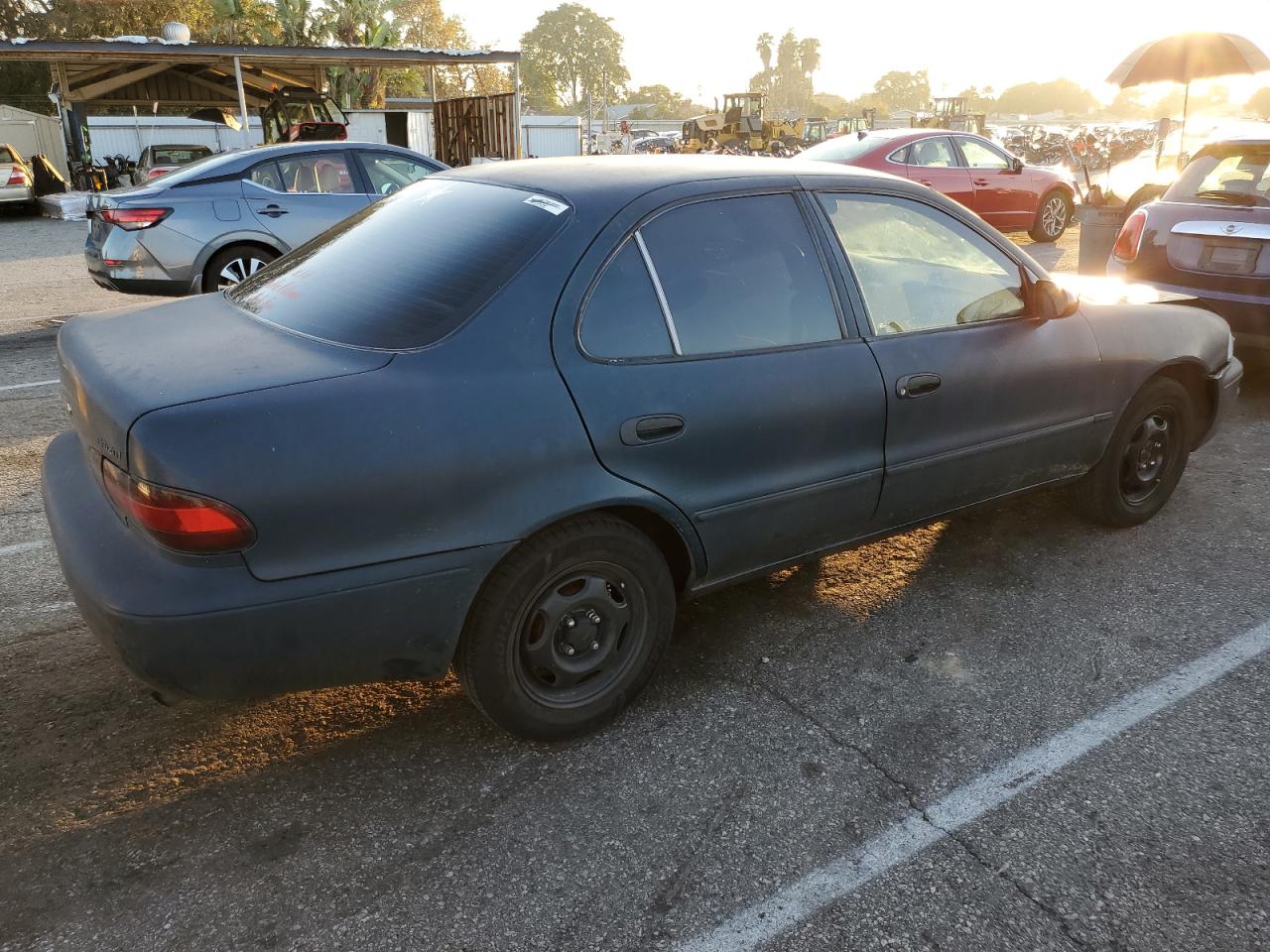 Image 3 of 1994 GEO PRIZM BASE 1994 with VIN 1Y1SK5368RZ037334