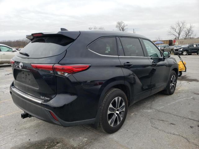 Image 3 of 2022 TOYOTA HIGHLANDER XLE 2022 with VIN 5TDGZRBH7NS574904