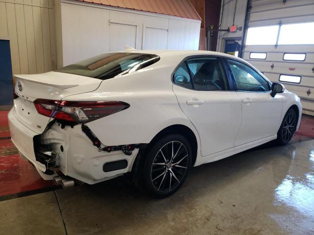 Изображение 3 2024 TOYOTA CAMRY SE NIGHT SHADE 2024 с VIN 4T1G11AK3RU188712