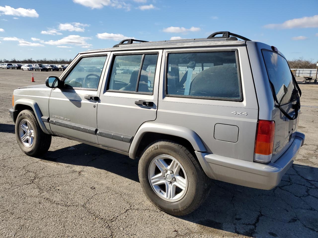 Image 2 of 2001 JEEP CHEROKEE SPORT 2001 with VIN 1J4FF48S01L510025