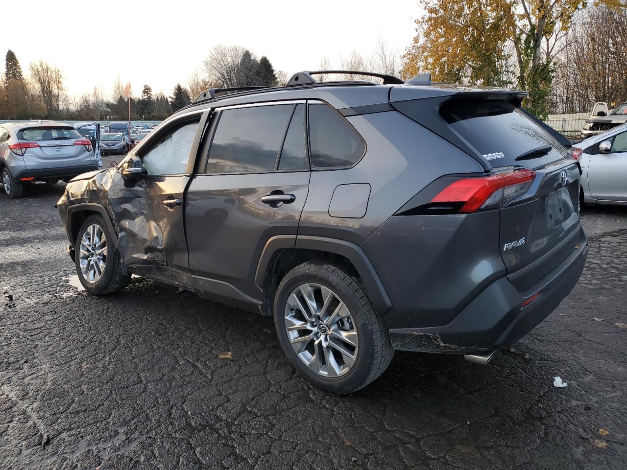 Image 2 of 2020 TOYOTA RAV4 XLE PREMIUM 2020 with VIN JTMA1RFV8LD528942