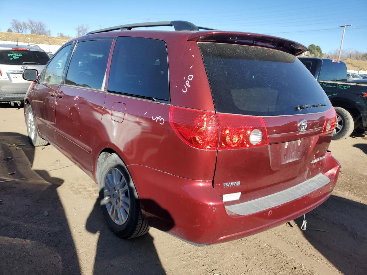 Image 2 of 2008 TOYOTA SIENNA XLE 2008 with VIN 5TDZK22C98S204843