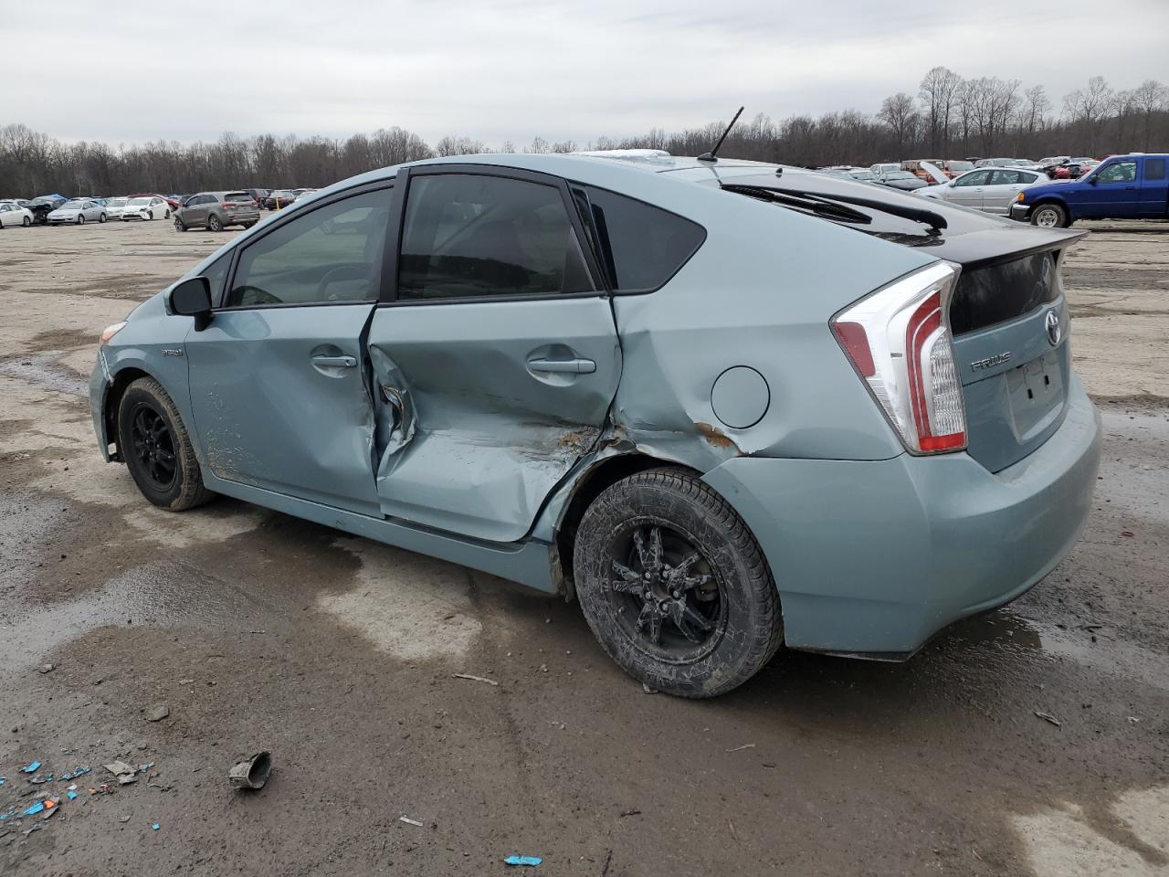 Изображение 2 2015 TOYOTA PRIUS  2015 с VIN JTDKN3DU2F1987048