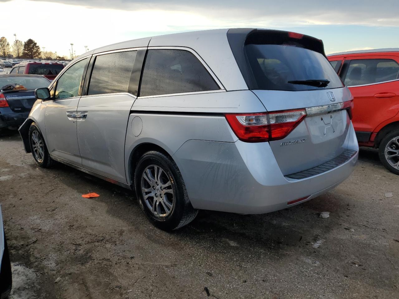 Изображение 2 2011 HONDA ODYSSEY EX 2011 с VIN 5FNRL5H44BB012420