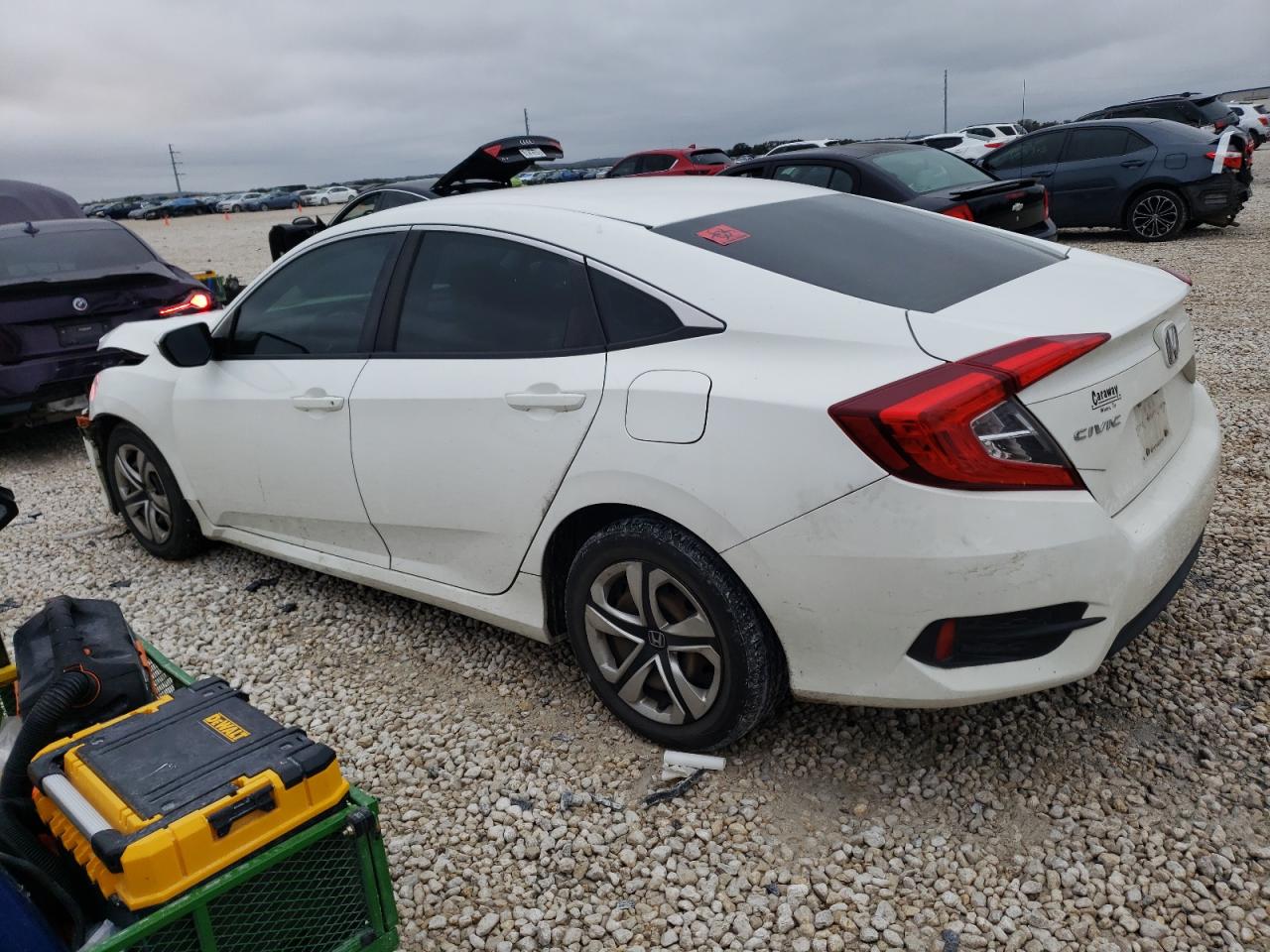 Obraz 2 z 2016 HONDA CIVIC LX 2016 z VIN 19XFC2F52GE069449