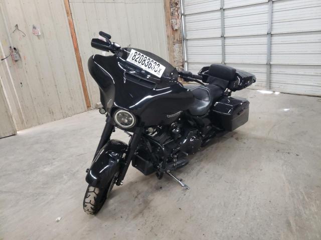 Image 2 of 2018 HARLEY-DAVIDSON FLHXS STREET GLIDE SPECIAL 2018 with VIN 1HD1KRC15JB635369