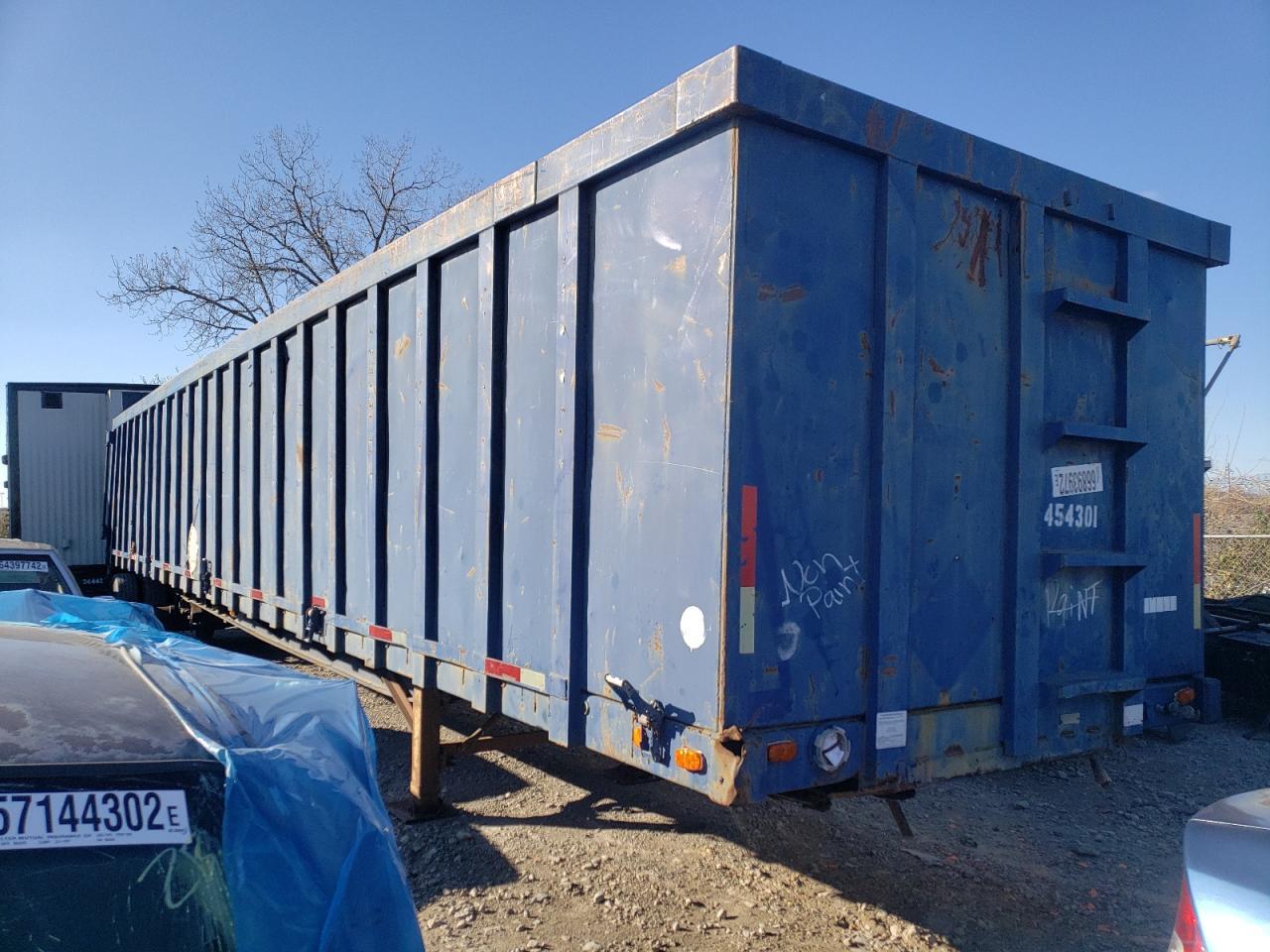 Image 1 of 1996 UTILITY                     TRAILER 1996 with VIN 1UYFA2451TA944301