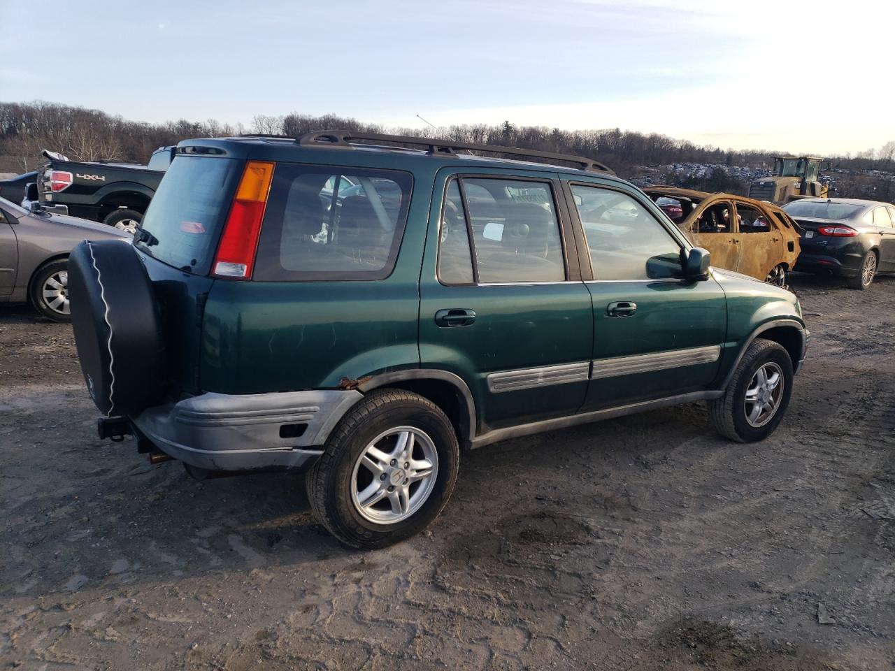 Image 3 of 2001 HONDA CR-V EX 2001 with VIN JHLRD18671C038323