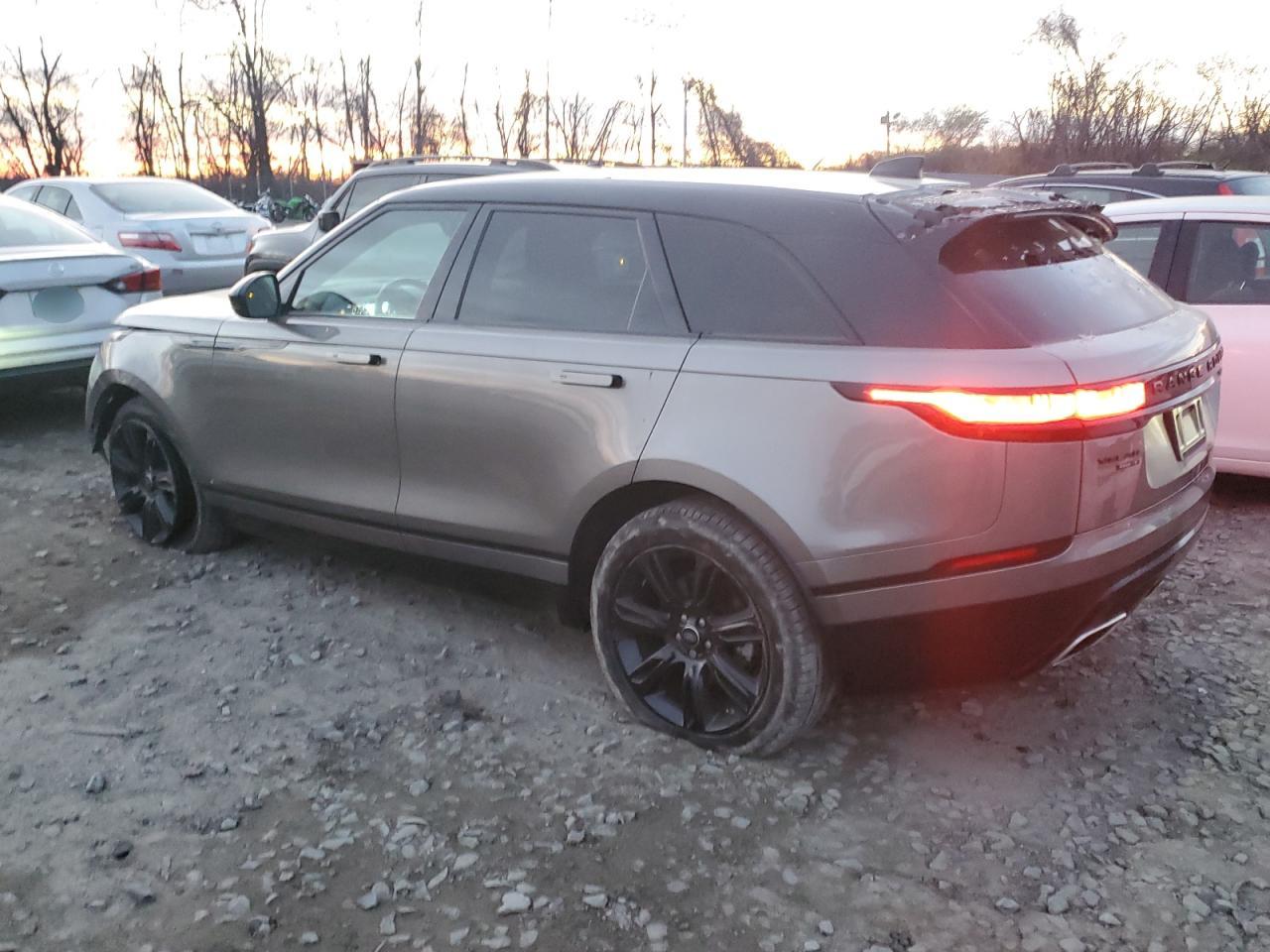 Изображение 2 2020 LAND ROVER RANGE ROVER VELAR R-DYNAMIC S 2020 с VIN SALYK2FV8LA271083
