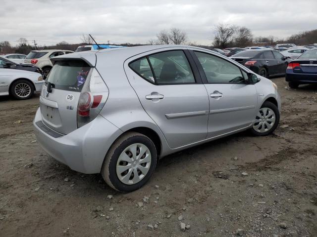 Obraz 3 z 2013 TOYOTA PRIUS C  2013 z VIN JTDKDTB31D1539510