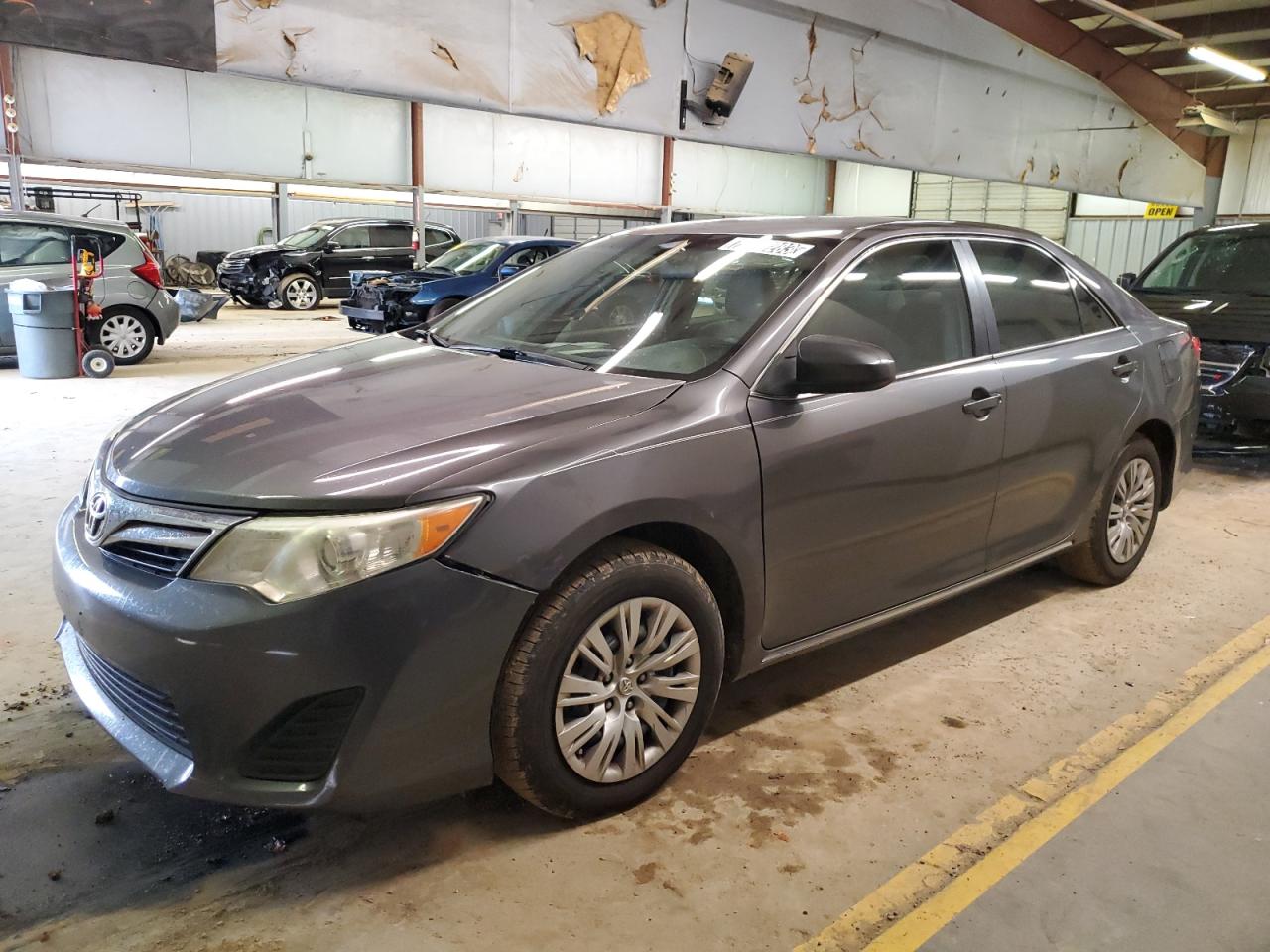 Image 1 of 2014 TOYOTA CAMRY L 2014 with VIN 4T1BF1FK1EU391290