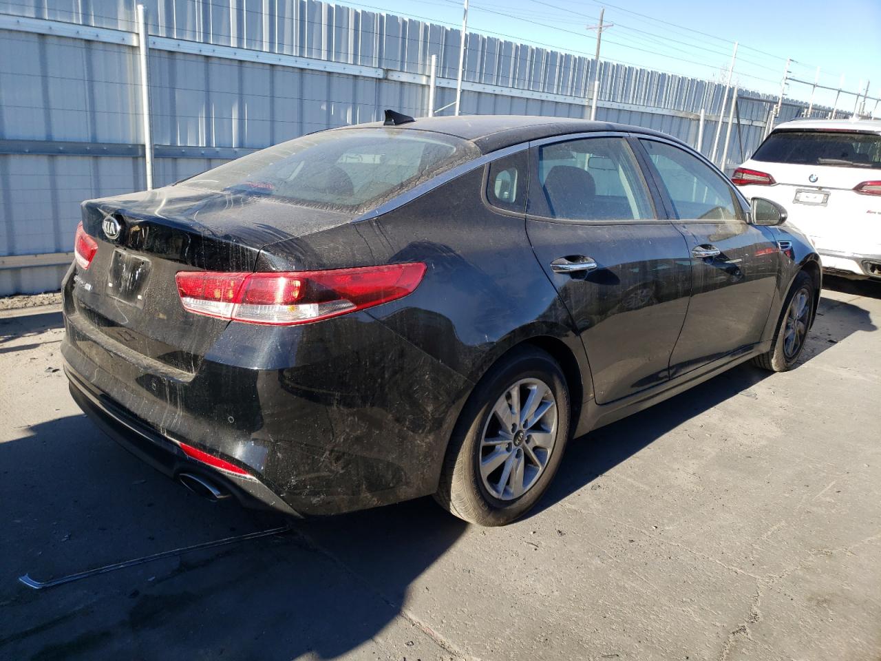 Obraz 3 z 2018 KIA OPTIMA LX 2018 z VIN 5XXGT4L31JG210383