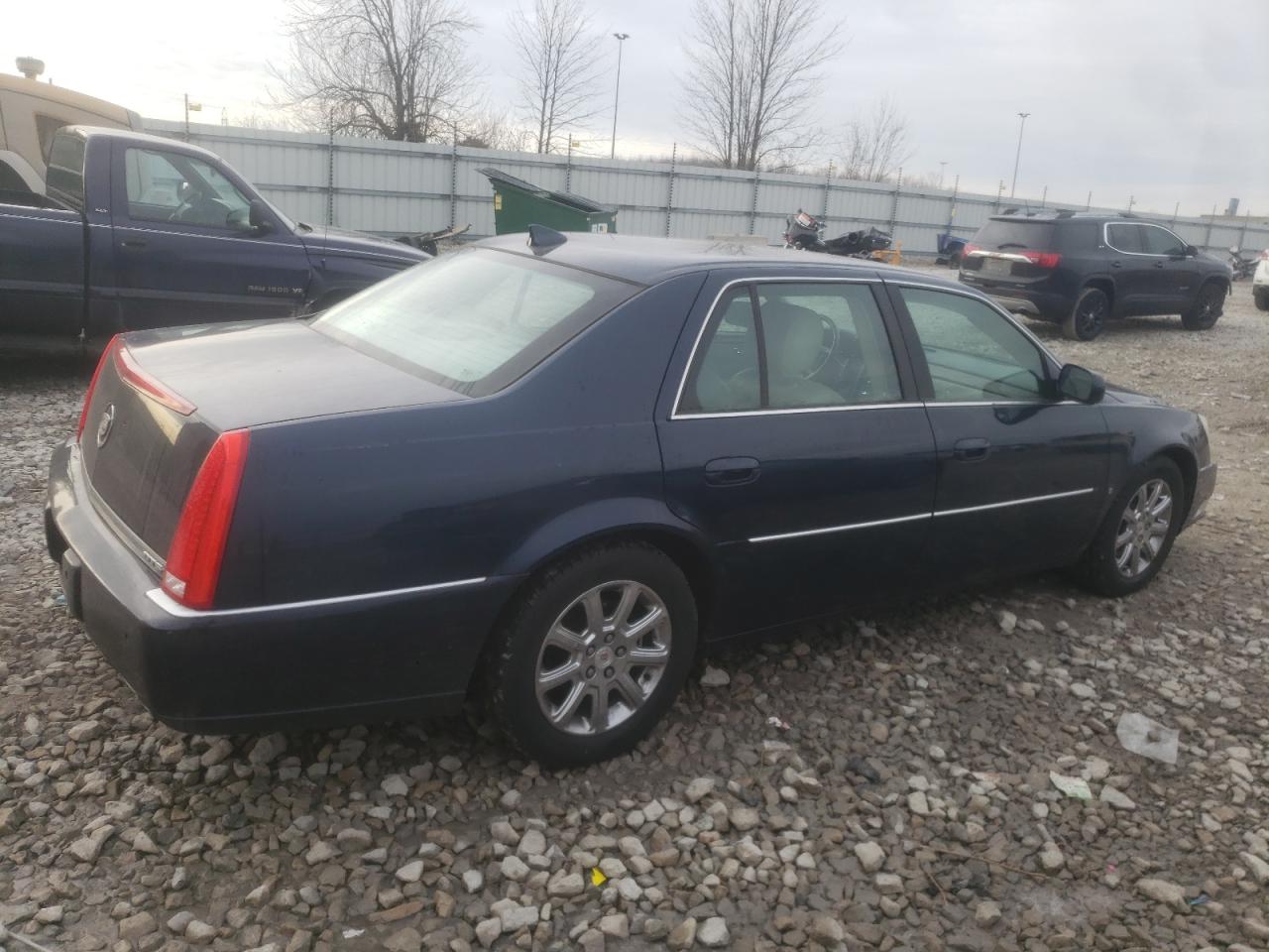 Изображение 3 2009 CADILLAC DTS  2009 с VIN 1G6KD57Y29U118789