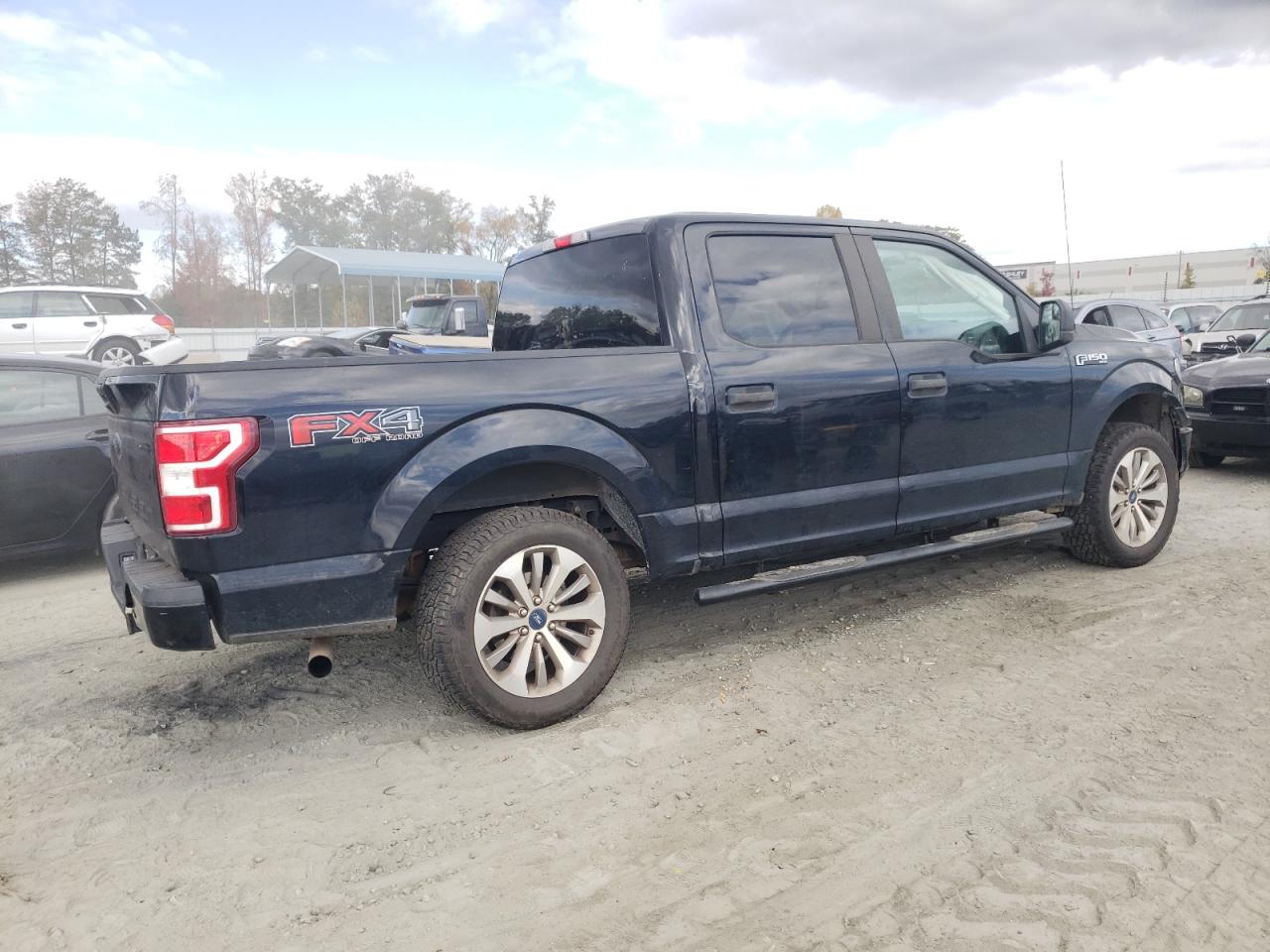 Obraz 3 z 2018 FORD F150 SUPERCREW 2018 z VIN 1FTEW1E55JFE37358