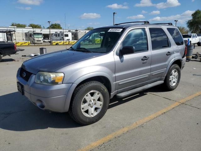 Image 1 of 2007 FORD ESCAPE XLT 2007 with VIN 1FMCU93187KB68618