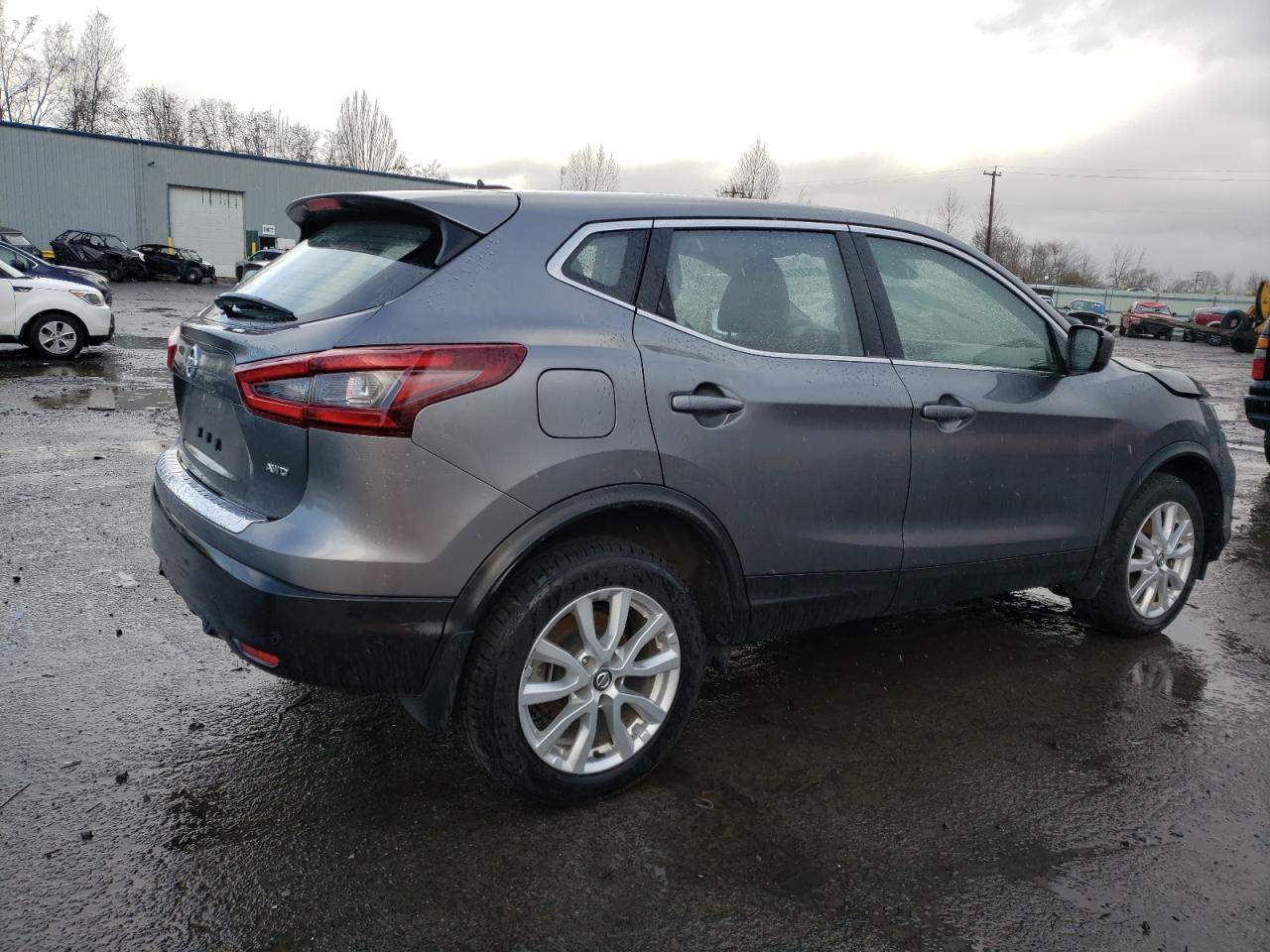 Obraz 3 z 2020 NISSAN ROGUE SPORT S 2020 z VIN JN1BJ1CW3LW651378