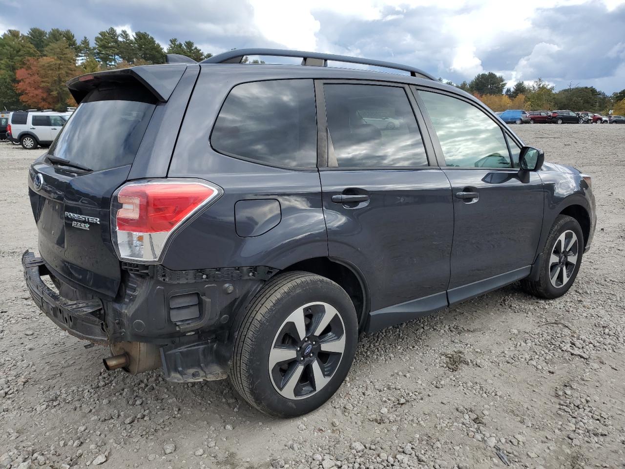 Obraz 3 z 2017 SUBARU FORESTER 2.5I PREMIUM 2017 z VIN JF2SJAEC2HH534940