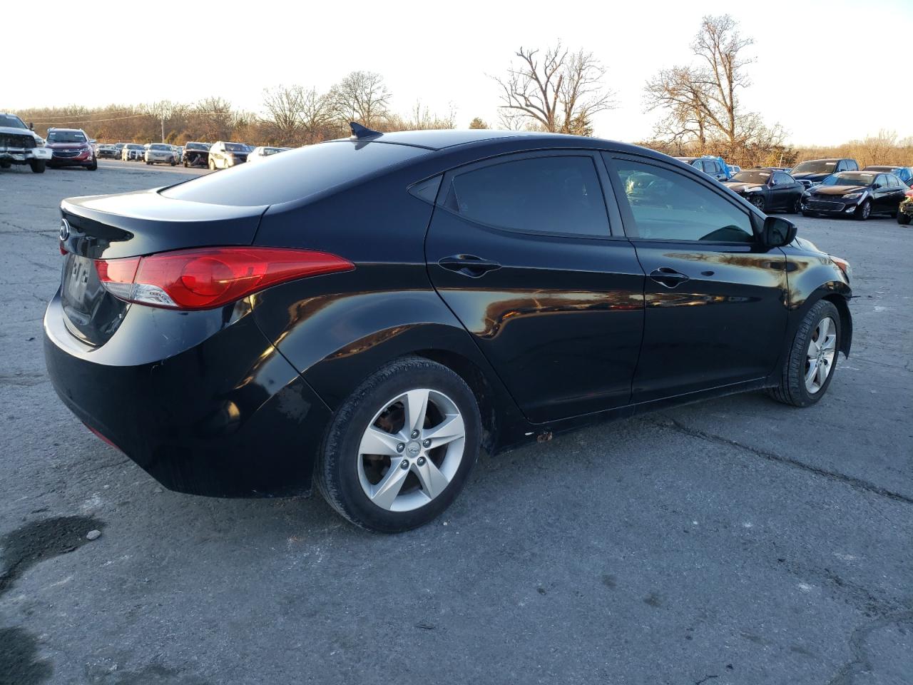 Изображение 3 2012 HYUNDAI ELANTRA GLS 2012 с VIN 5NPDH4AE6CH067205