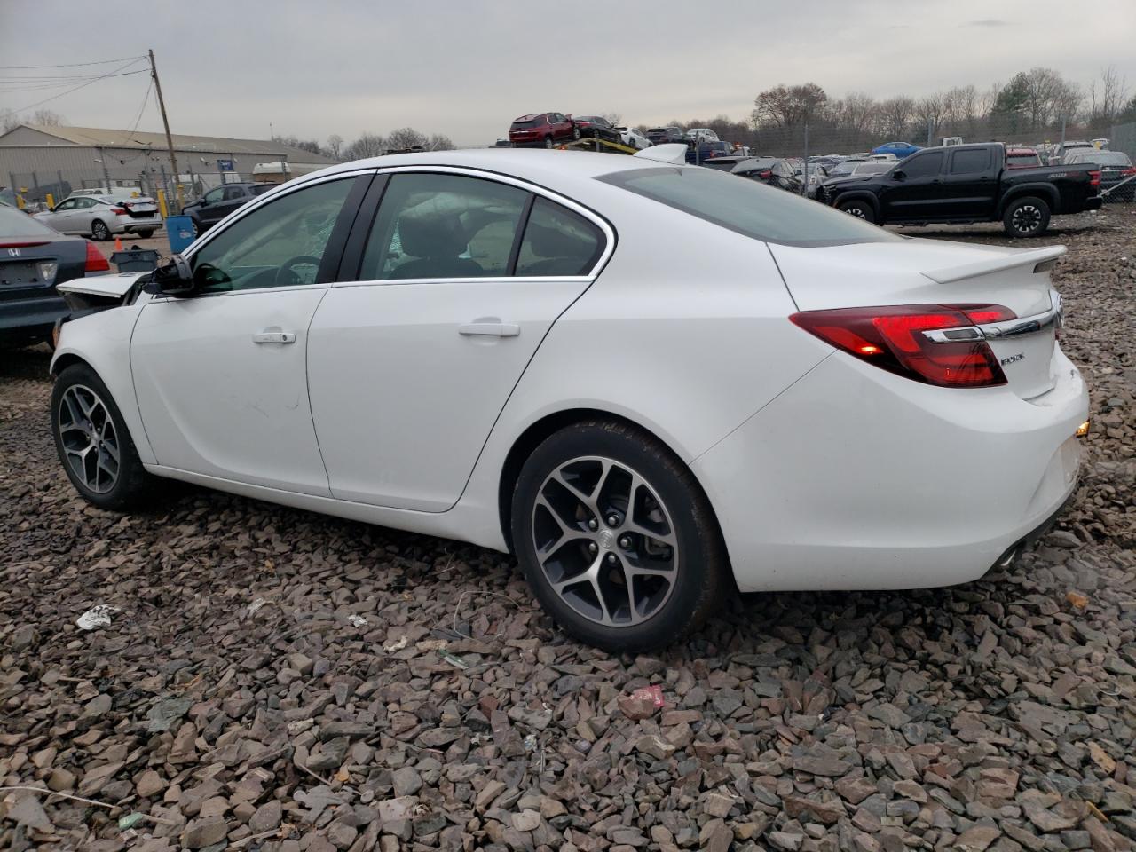 Image 2 of 2016 BUICK REGAL SPORT TOURING 2016 with VIN 2G4G35EXXG9206334