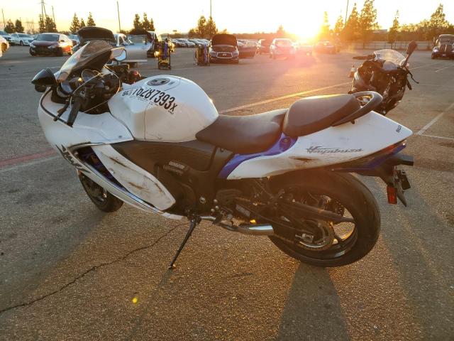 Изображение 3 2023 SUZUKI GSX1300 RR 2023 с VIN JS1EJ11D7P7100067