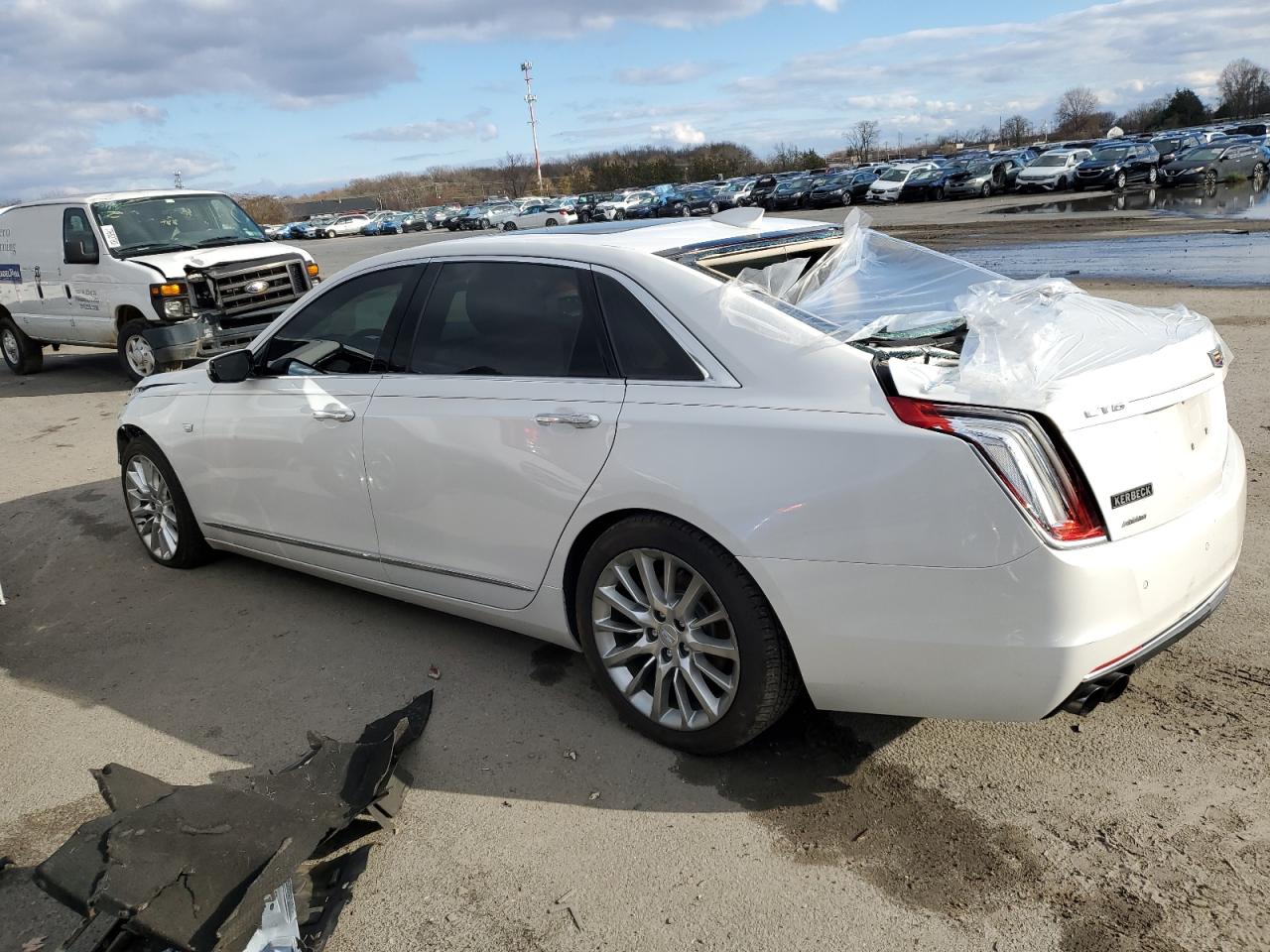 Image 2 of 2016 CADILLAC CT6  2016 with VIN 1G6KB5RS5GU167951
