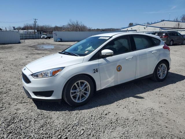 Image 1 of 2016 FORD FOCUS SE 2016 with VIN 1FADP3K29GL332028