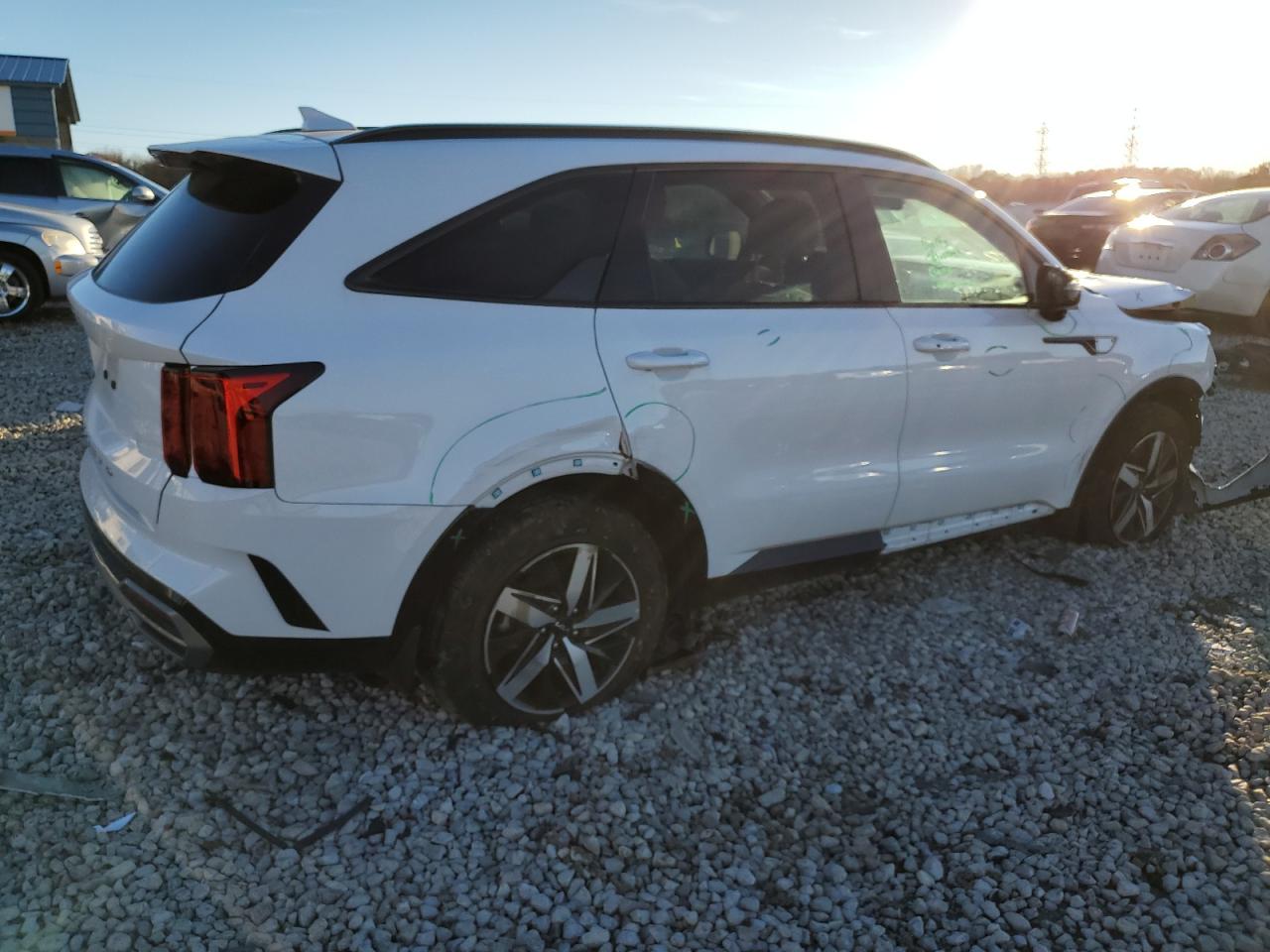 Obraz 3 z 2022 KIA SORENTO S 2022 z VIN 5XYRL4LC6NG128272