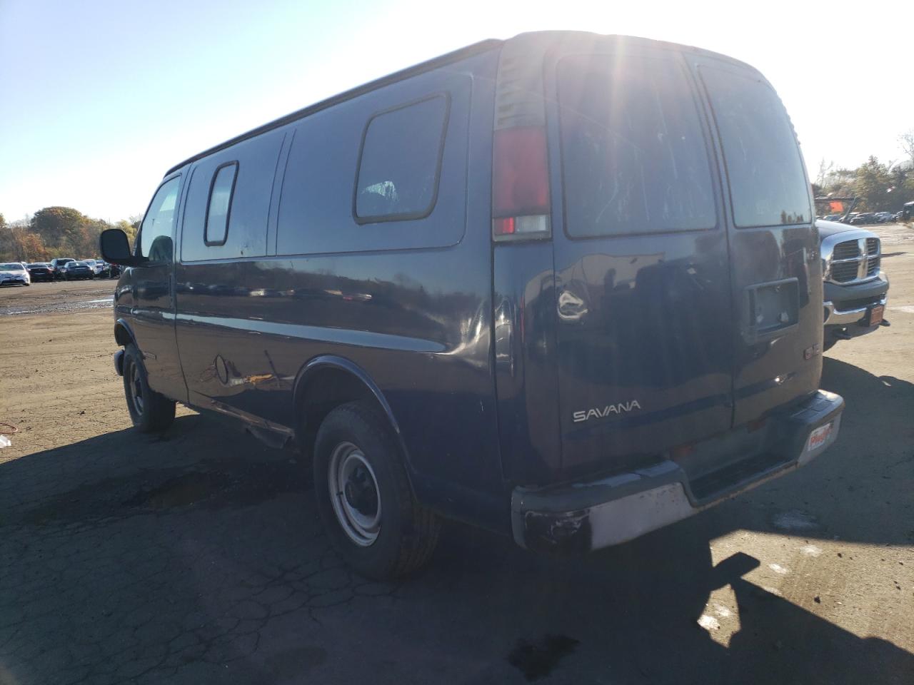 Image 2 of 2002 GMC SAVANA G3500 2002 with VIN 1GTHG35RX21190815