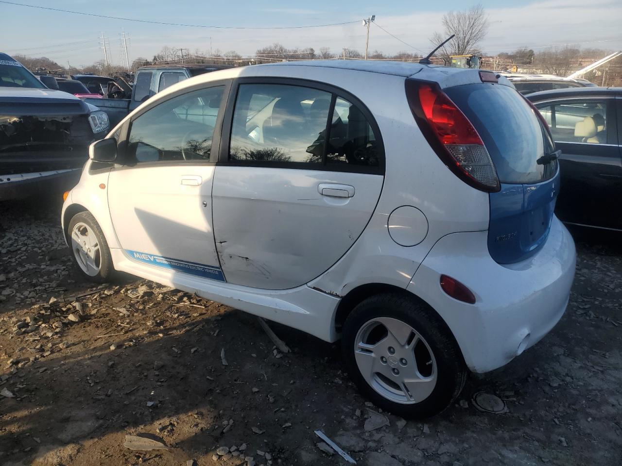 Image 2 of 2012 MITSUBISHI I MIEV ES 2012 with VIN JA3215H12CU021041