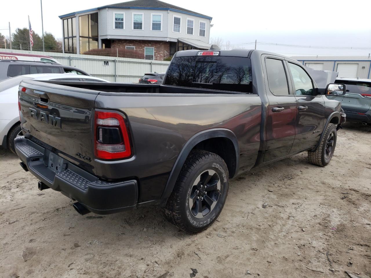 Image 3 of 2020 RAM 1500 REBEL 2020 with VIN 1C6SRFET9LN307167
