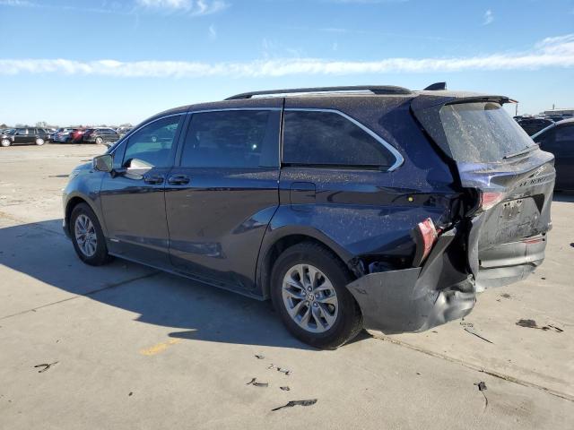 Image 2 of 2021 TOYOTA SIENNA LE 2021 with VIN 5TDKRKEC7MS018379