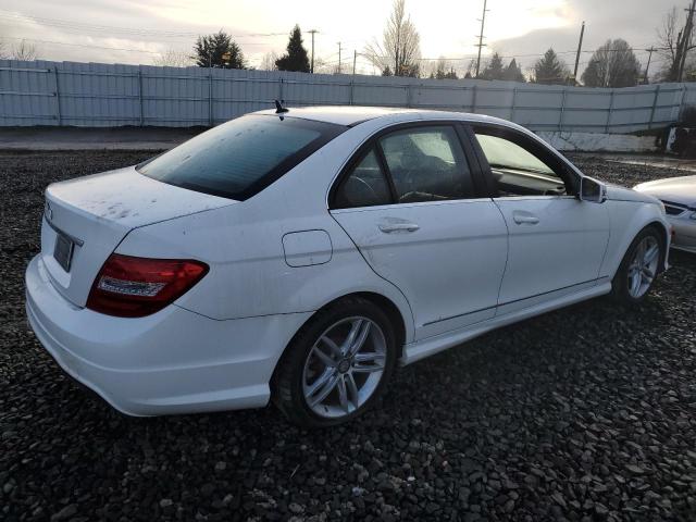 Image 3 of 2013 MERCEDES-BENZ C 250 2013 with VIN WDDGF4HB1DA871702