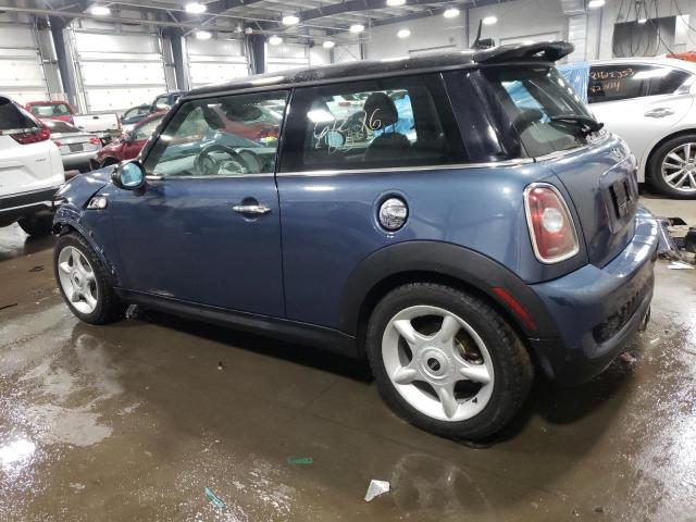 Изображение 2 2010 MINI COOPER S 2010 с VIN WMWMF7C54ATX41717