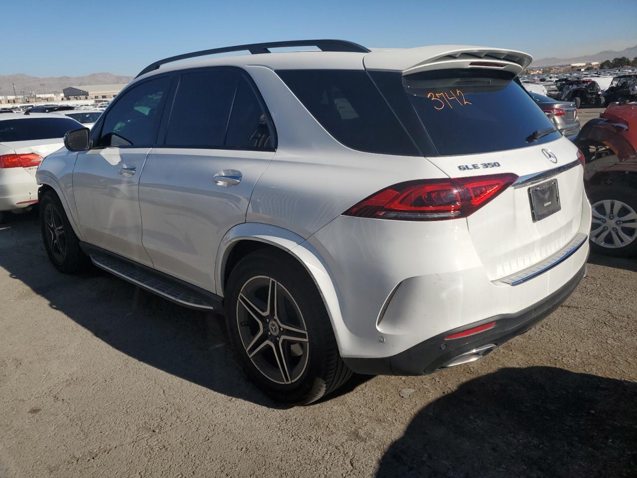 Изображение 2 2020 MERCEDES-BENZ GLE 350 2020 с VIN 4JGFB4JB2LA209987