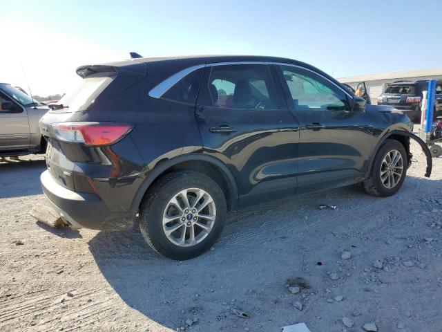 Image 3 of 2020 FORD ESCAPE SE 2020 with VIN 1FMCU9G64LUC45344