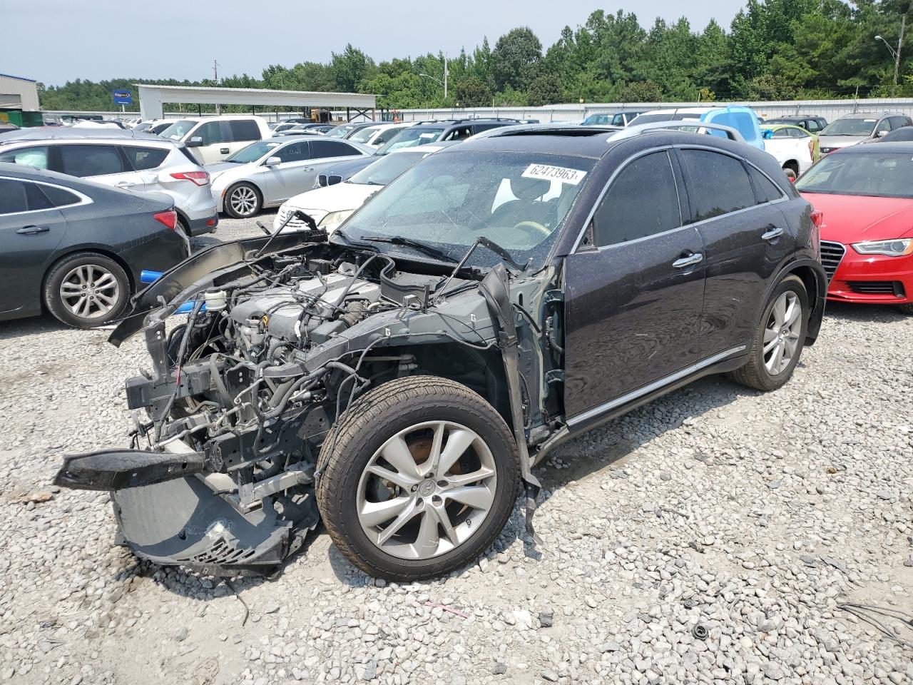 Image 1 of 2015 INFINITI QX70  2015 with VIN JN8CS1MUXFM382196