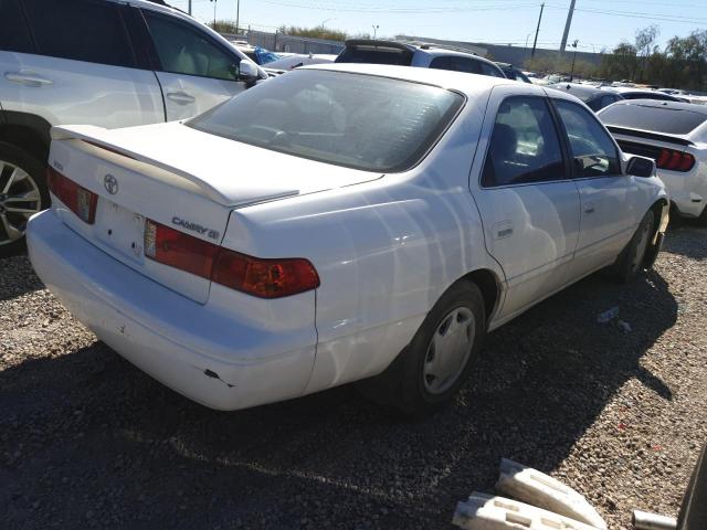 Изображение 3 2000 TOYOTA CAMRY CE 2000 с VIN 4T1BG22K0YU738928