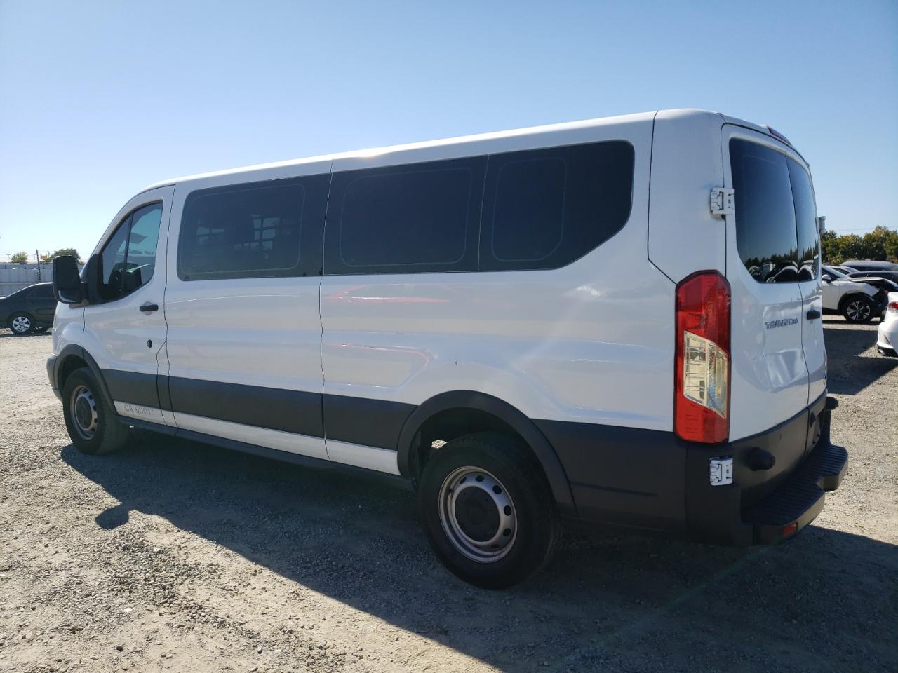 Image 2 of 2017 FORD TRANSIT T-350 2017 with VIN 1FBZX2ZM1HKA31282